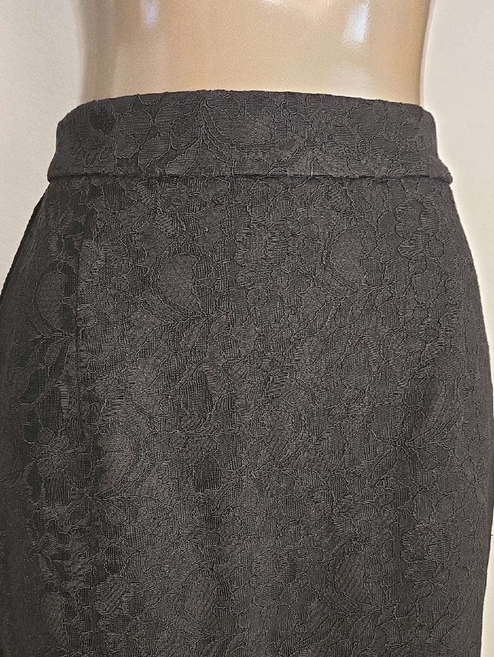 Jennifer Lopez Black Lace Pencil Skirt